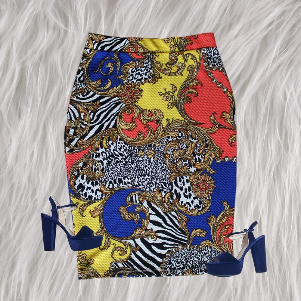 UK2LA Colorful Patterned Skirt Size Large